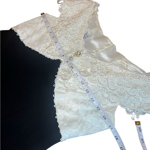 Vintage Scott McClintock Black & Cream Lace Formal Gown - Size 10” - Picture 3 of 5